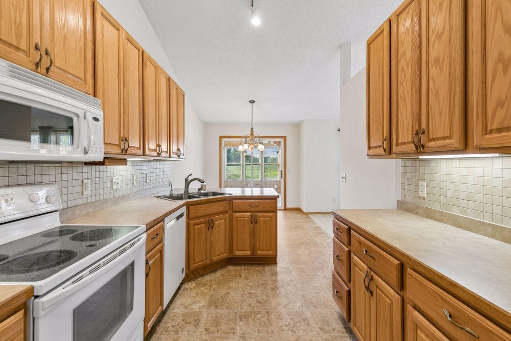 Photo of 2007 NE 14th Street, Faribault, MN 55021 (MLS # 7112760)
