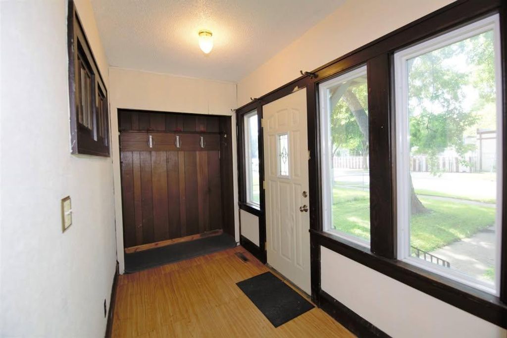 Photo of 3501 31st Avenue S, Minneapolis, MN 55406 (MLS # 7074253)