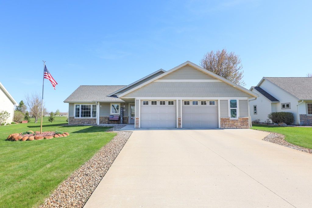 Photo of 635 Dewberry Lane, Alexandria, MN 56308 (MLS # 7076666)