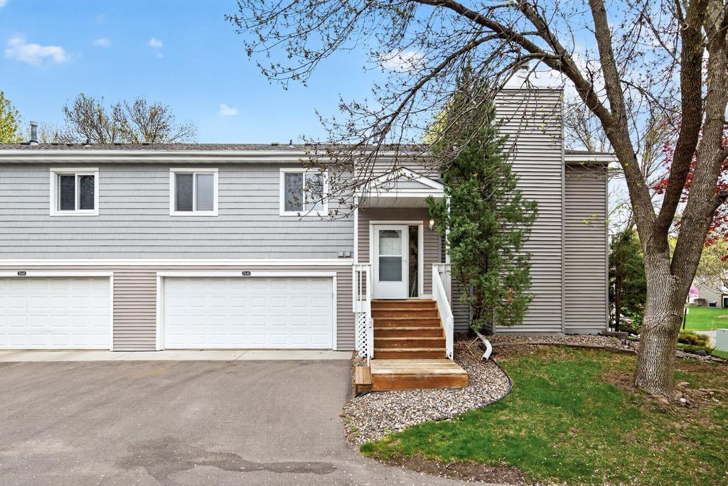 Photo of 5546 Pompano Drive, Hopkins, MN 55343 (MLS # 7067701)