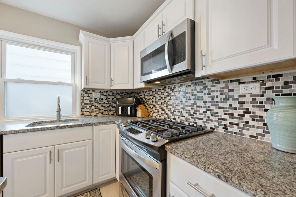 Photo of 6904 Minnetonka Boulevard, Saint Louis Park, MN 55426 (MLS # 7016279)