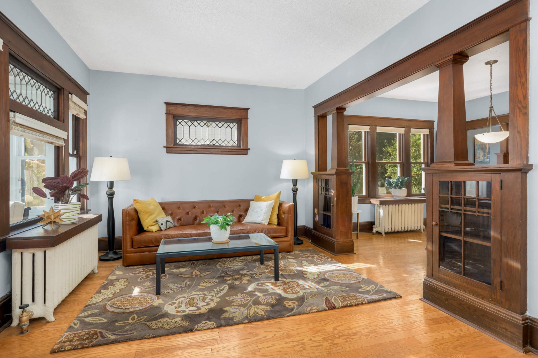 281 Cleveland Avenue S