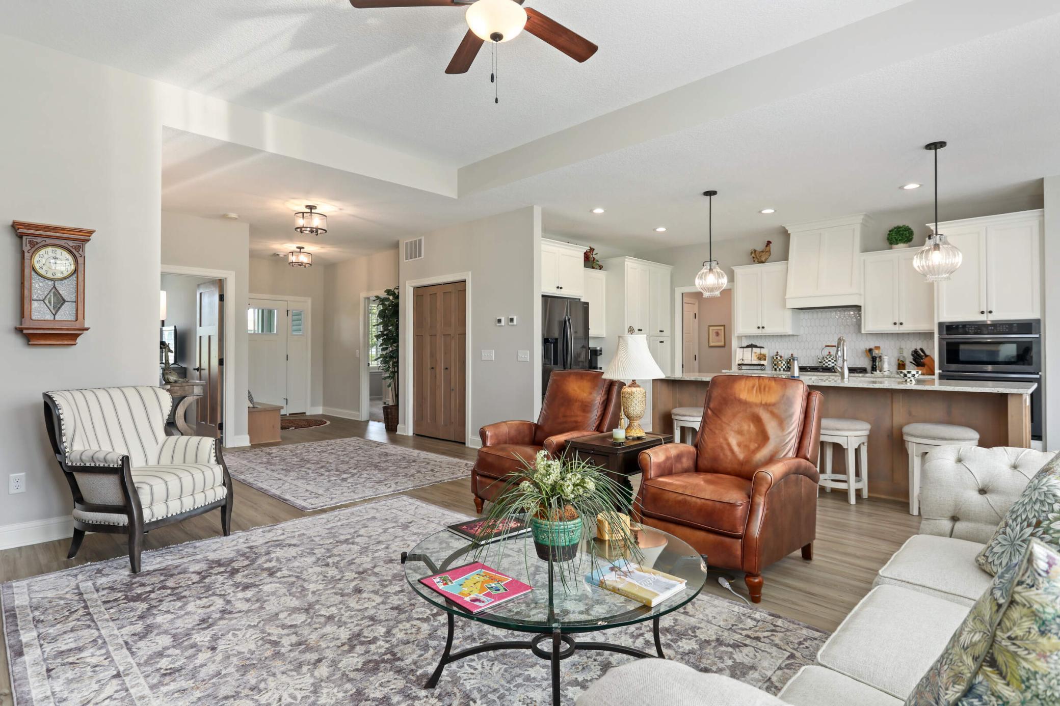4827 Prairie Trail N