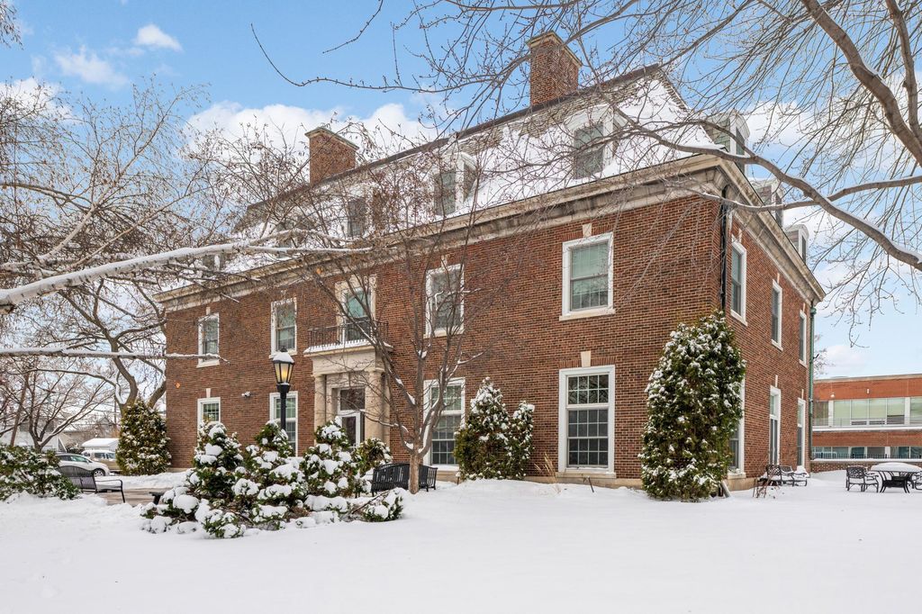 Photo of 2318 Park Avenue, Minneapolis, MN 55404 (MLS # 6824408)