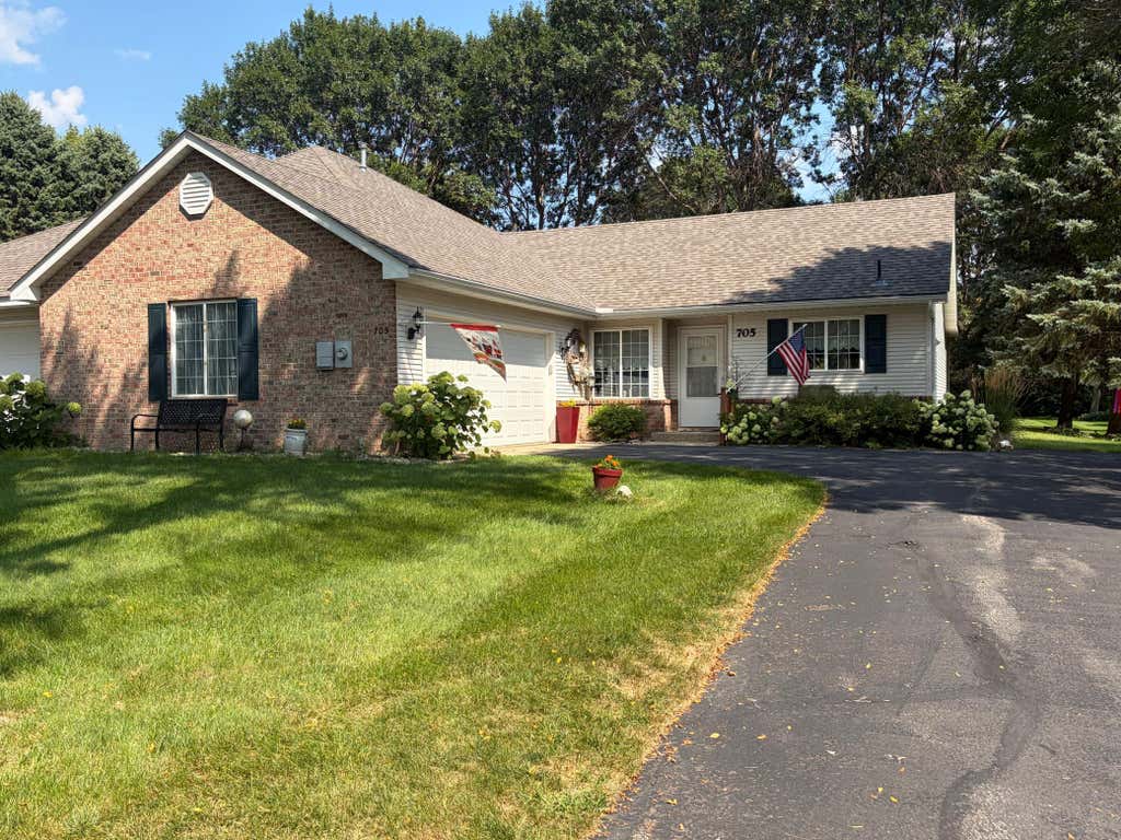 Photo of 705 24th Street SE, Willmar, MN 56201 (MLS # 7129706)