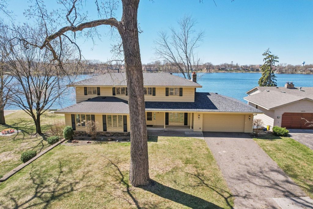 Photo of 3921 Crystal Lake Boulevard, Robbinsdale, MN 55422 (MLS # 7035675)
