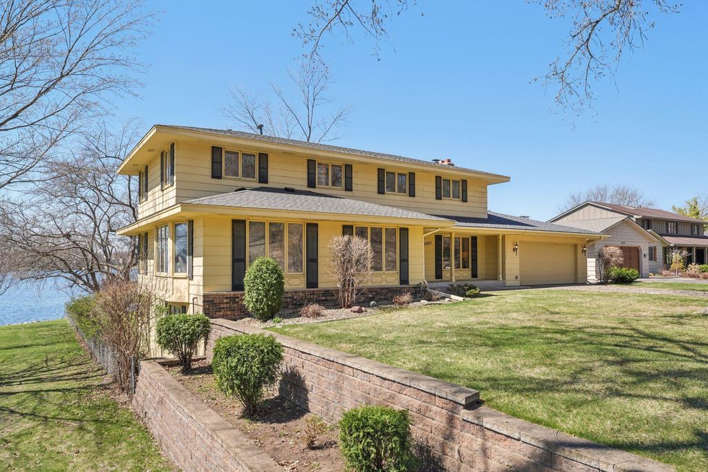 Photo of 3921 Crystal Lake Boulevard, Robbinsdale, MN 55422 (MLS # 7035675)