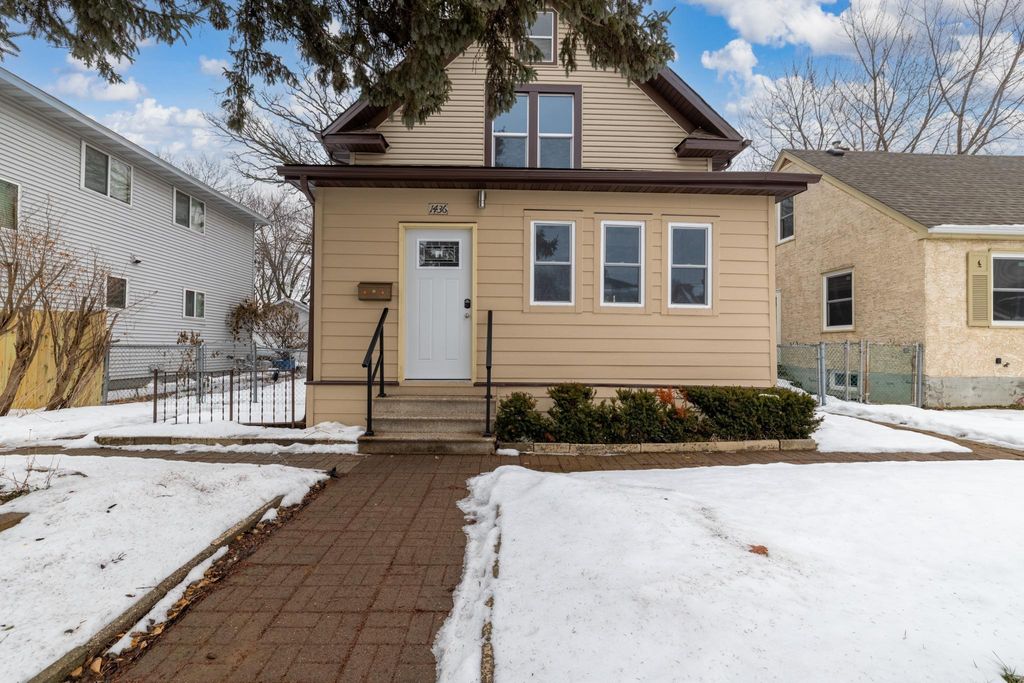 Photo of 1436 Payne Avenue, Saint Paul, MN 55130 (MLS # 7006956)
