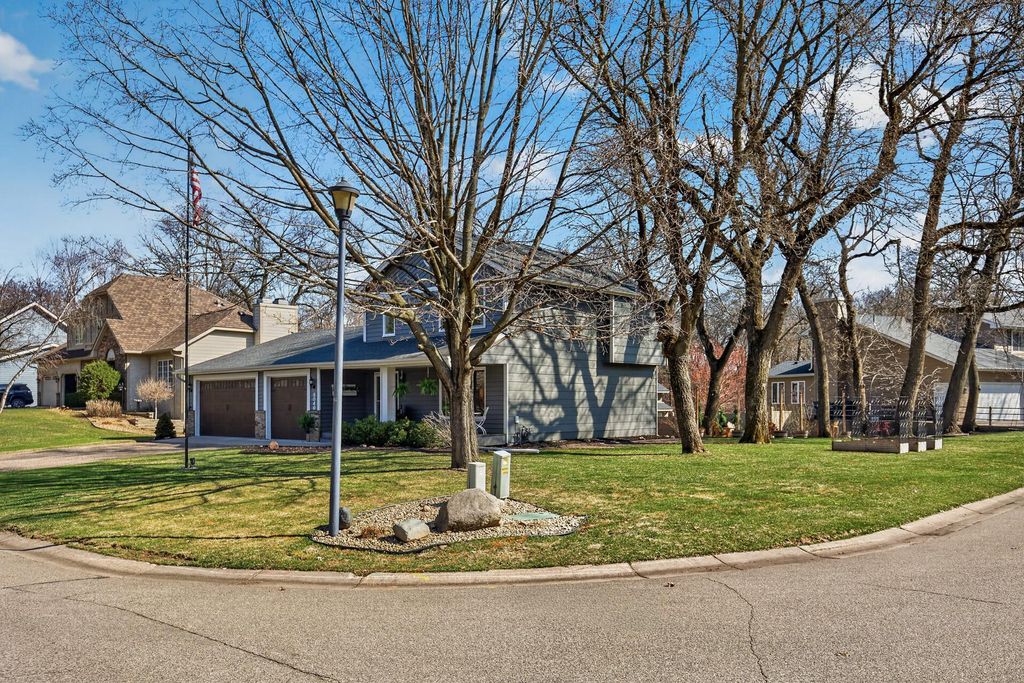 Photo of 8040 172nd Street W, Lakeville, MN 55044 (MLS # 7055382)