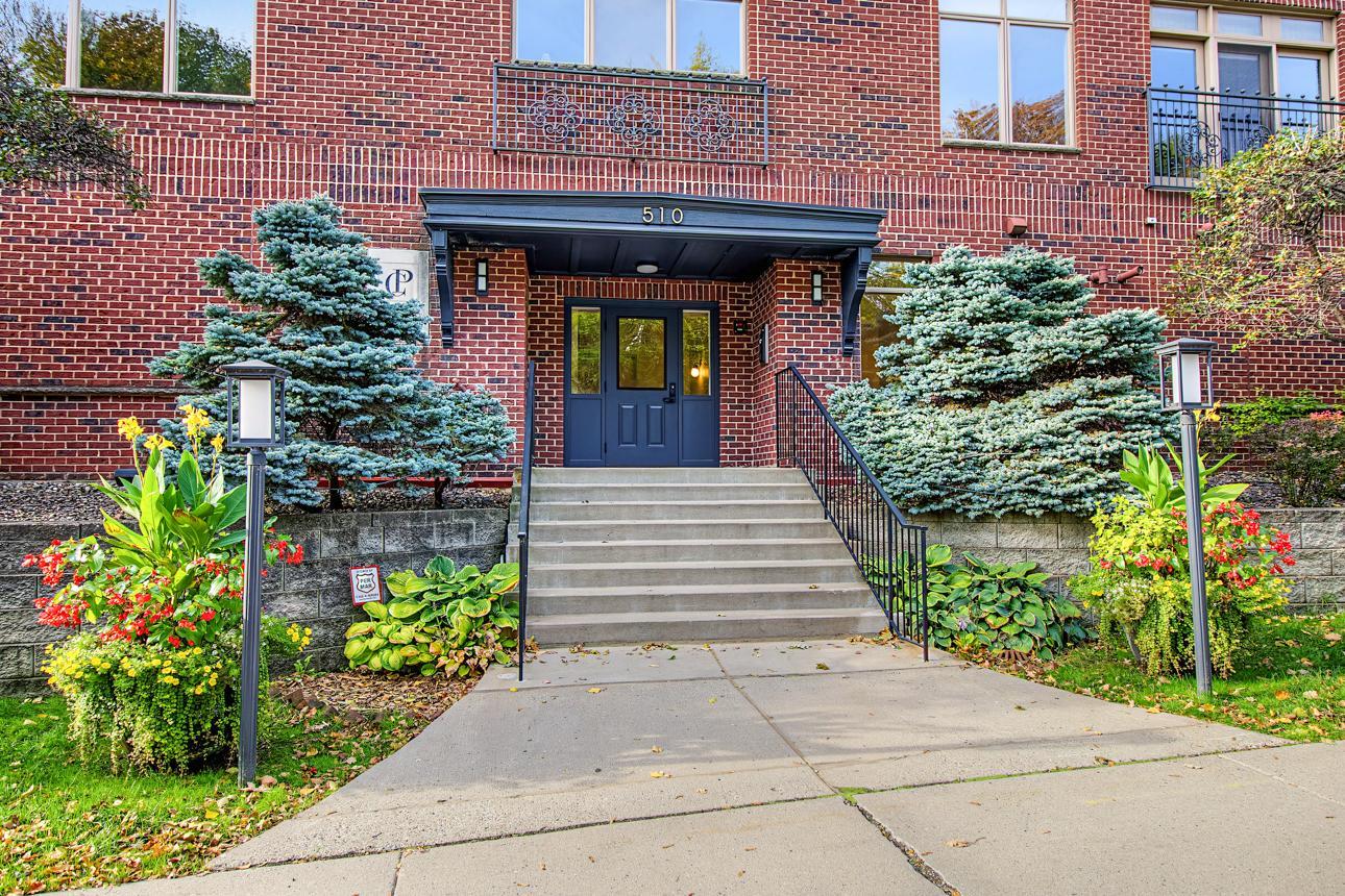 510 Grand Avenue 101