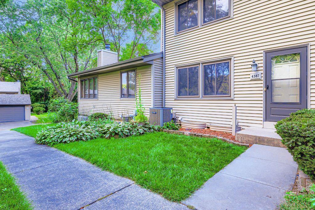 4387 Arden View Court