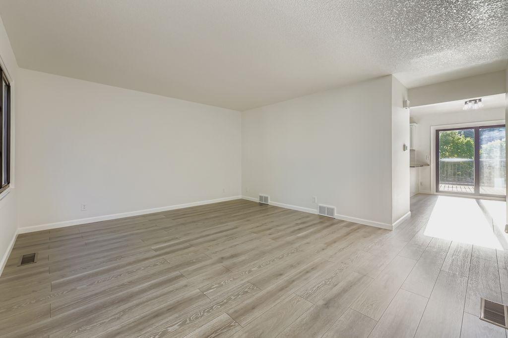 4387 Arden View Court