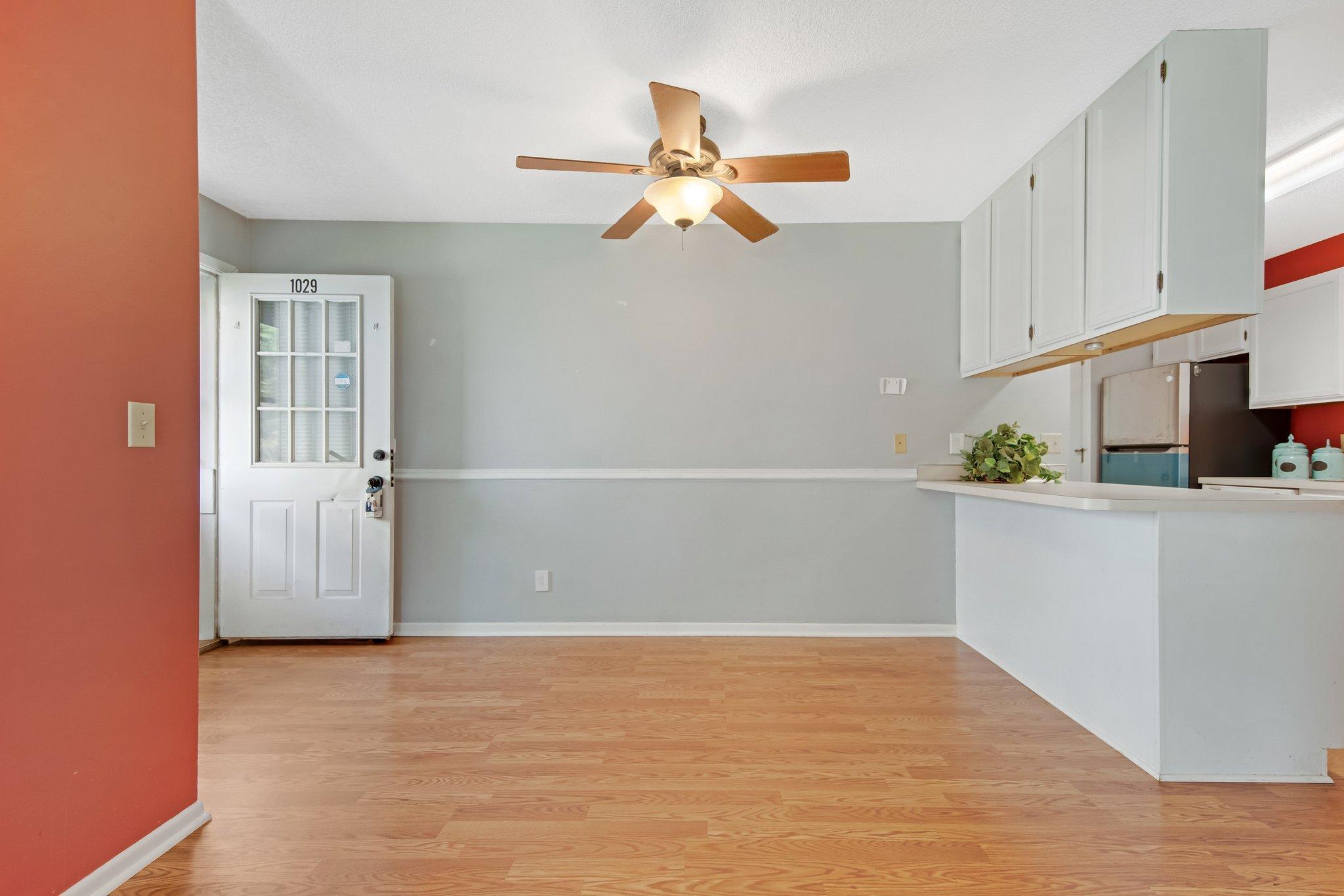 1029 Pond View Court