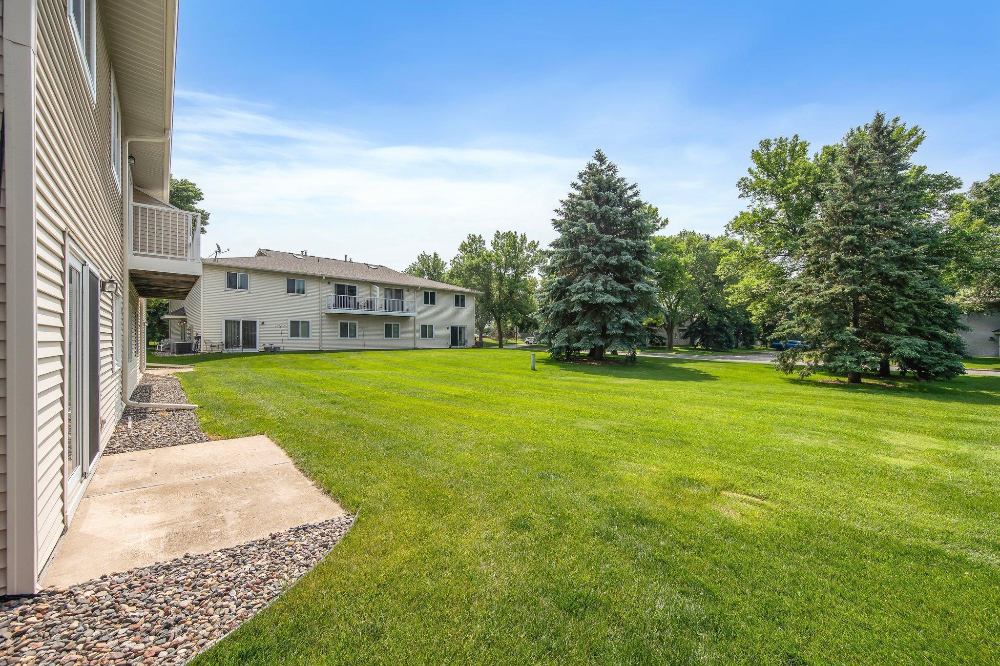 1029 Pond View Court
