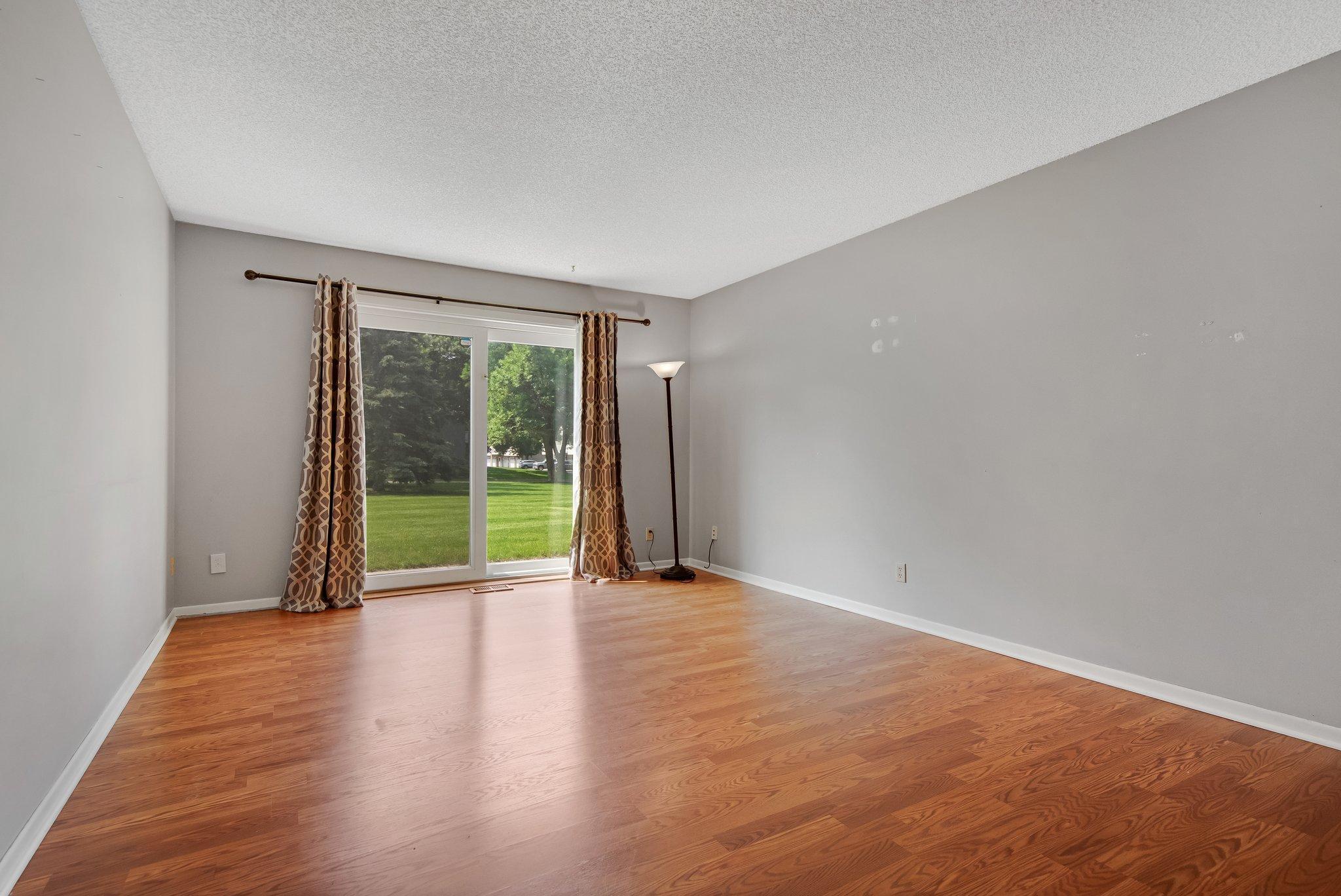 1029 Pond View Court