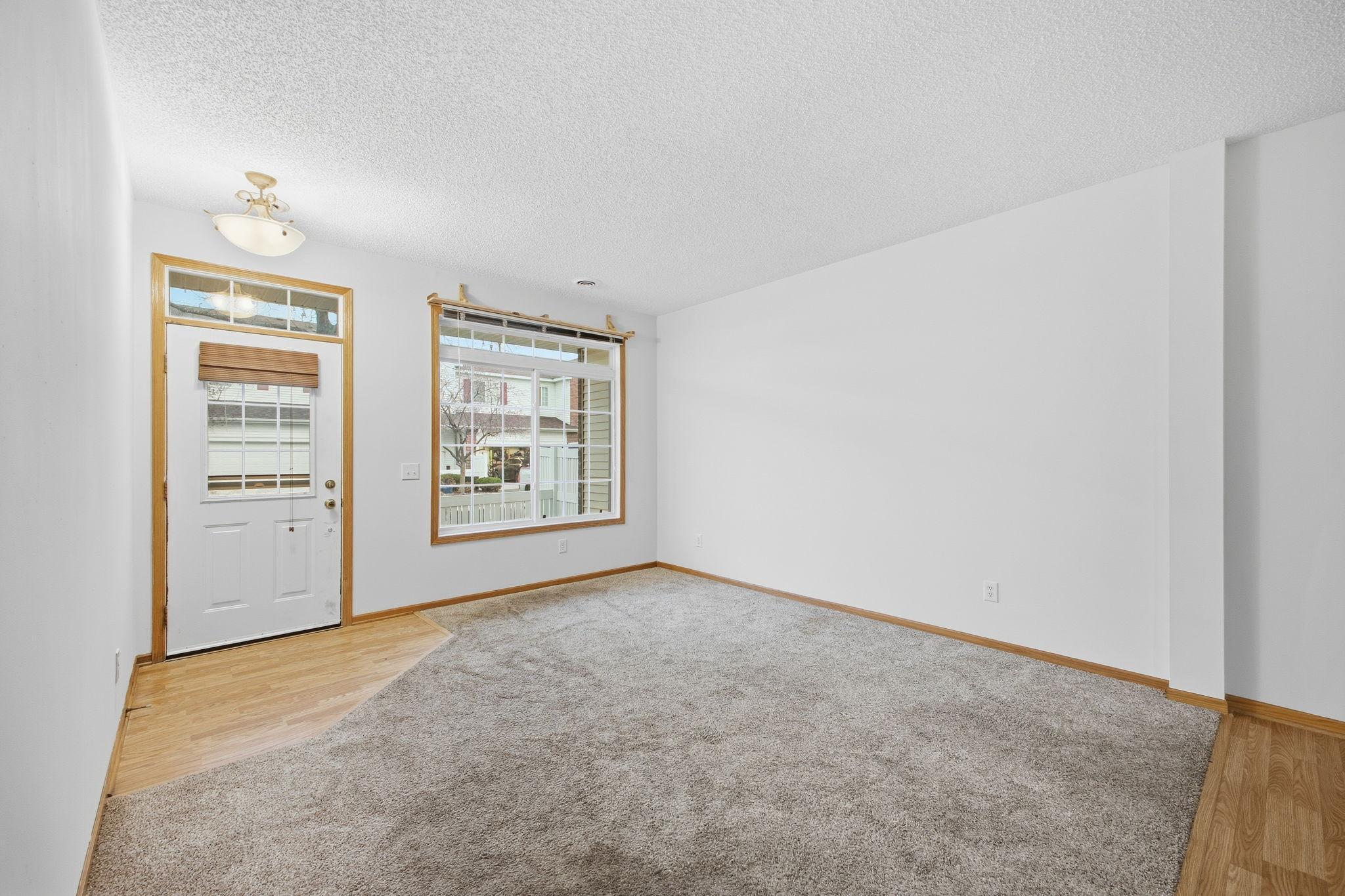 17112 Nixon Court NW