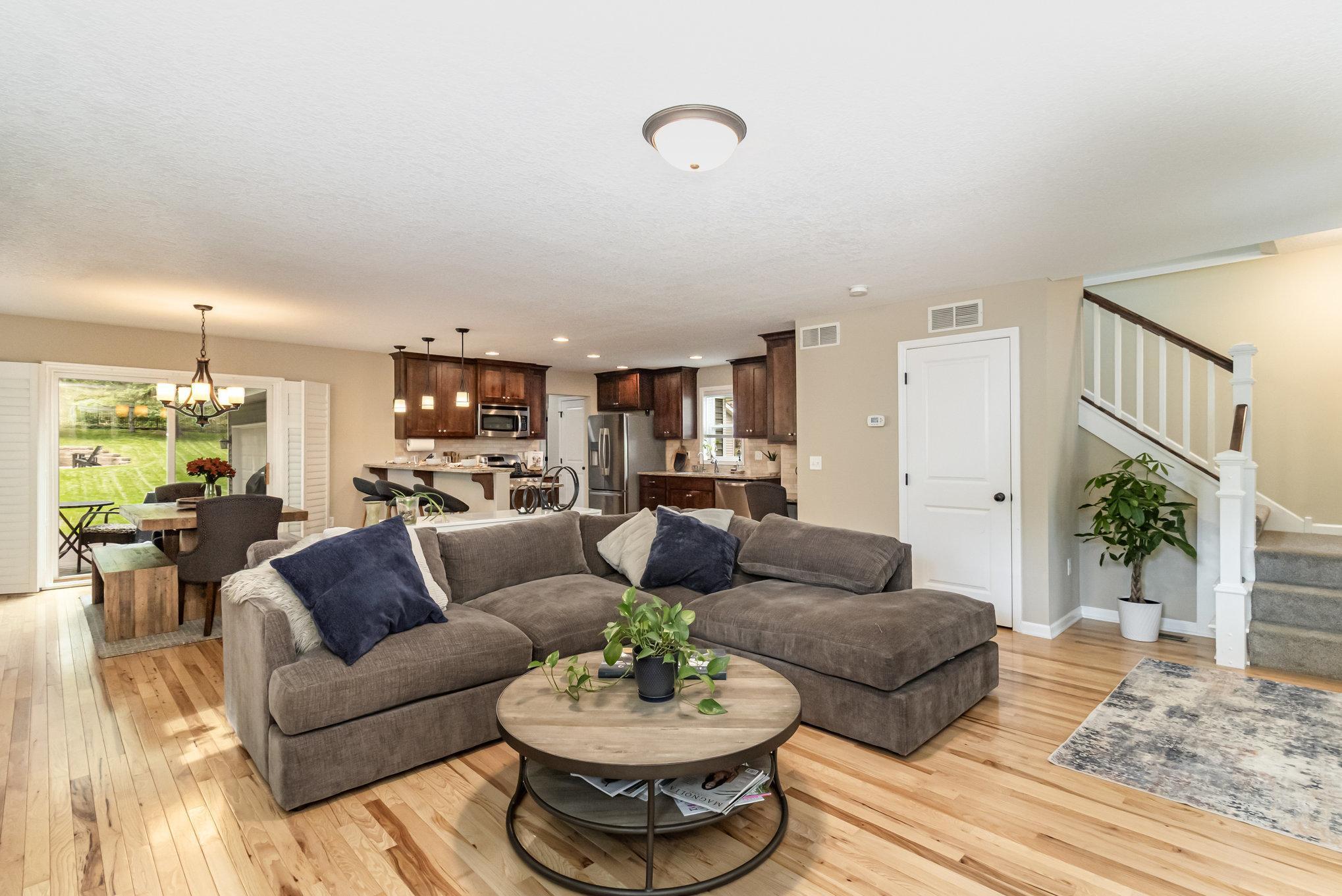 791 Lexington Parkway S