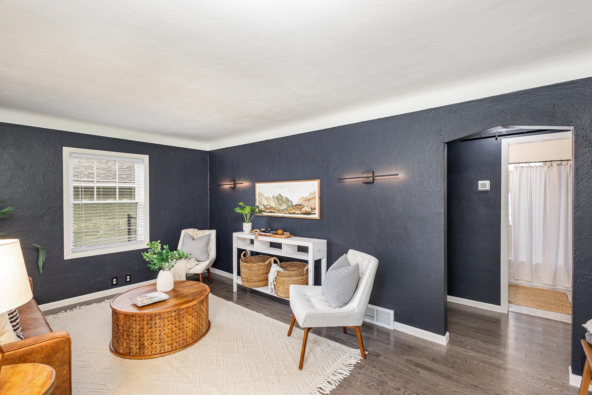 1060 Esther Lane