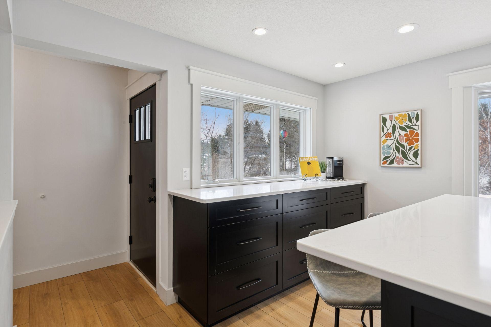 9353 Stonebridge Trail N