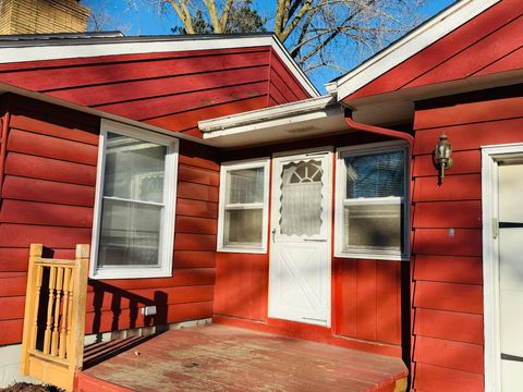 Photo of 8431 Palm Street NW, Coon Rapids, MN 55433 (MLS # 7059676)