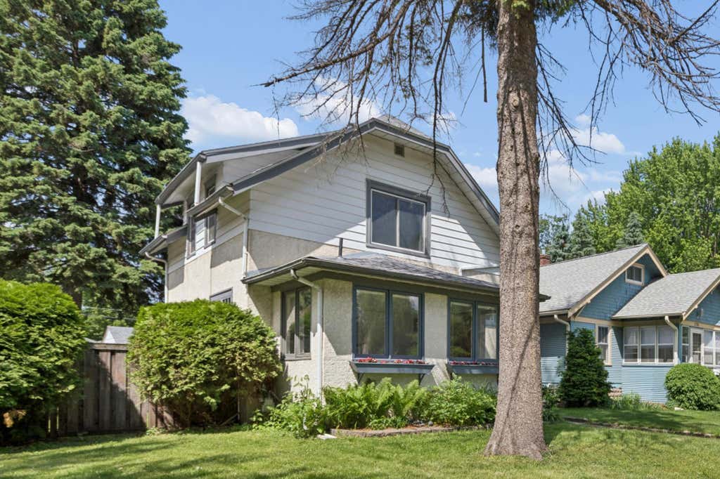 Photo of 1739 Palace Avenue, Saint Paul, MN 55105 (MLS # 6825284)