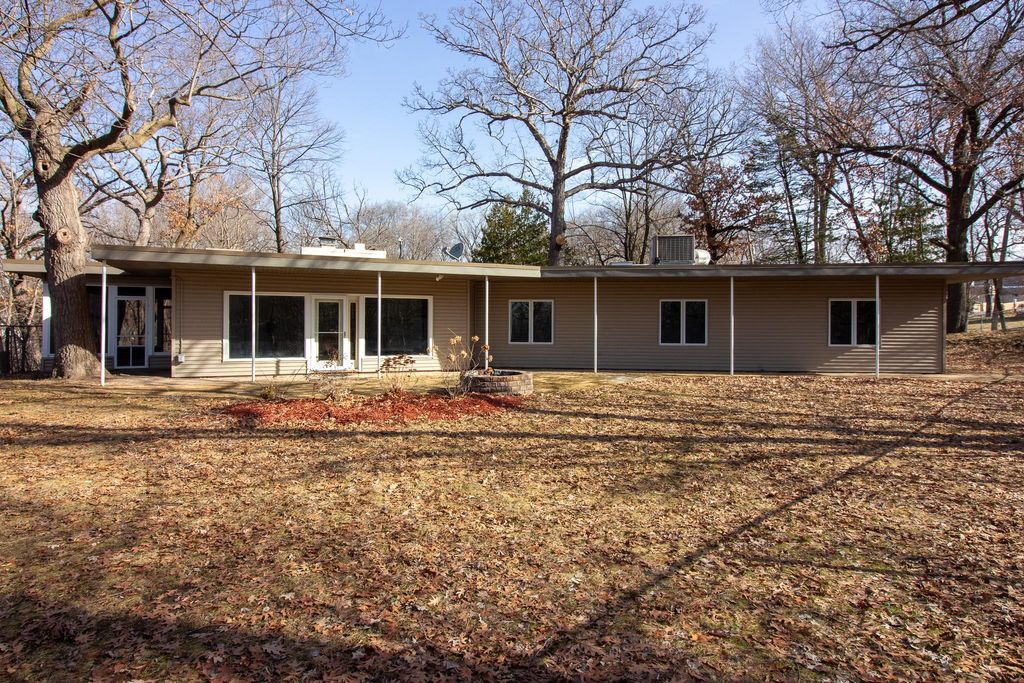 Photo of 501 Seabury Lane, Faribault, MN 55021 (MLS # 7033795)
