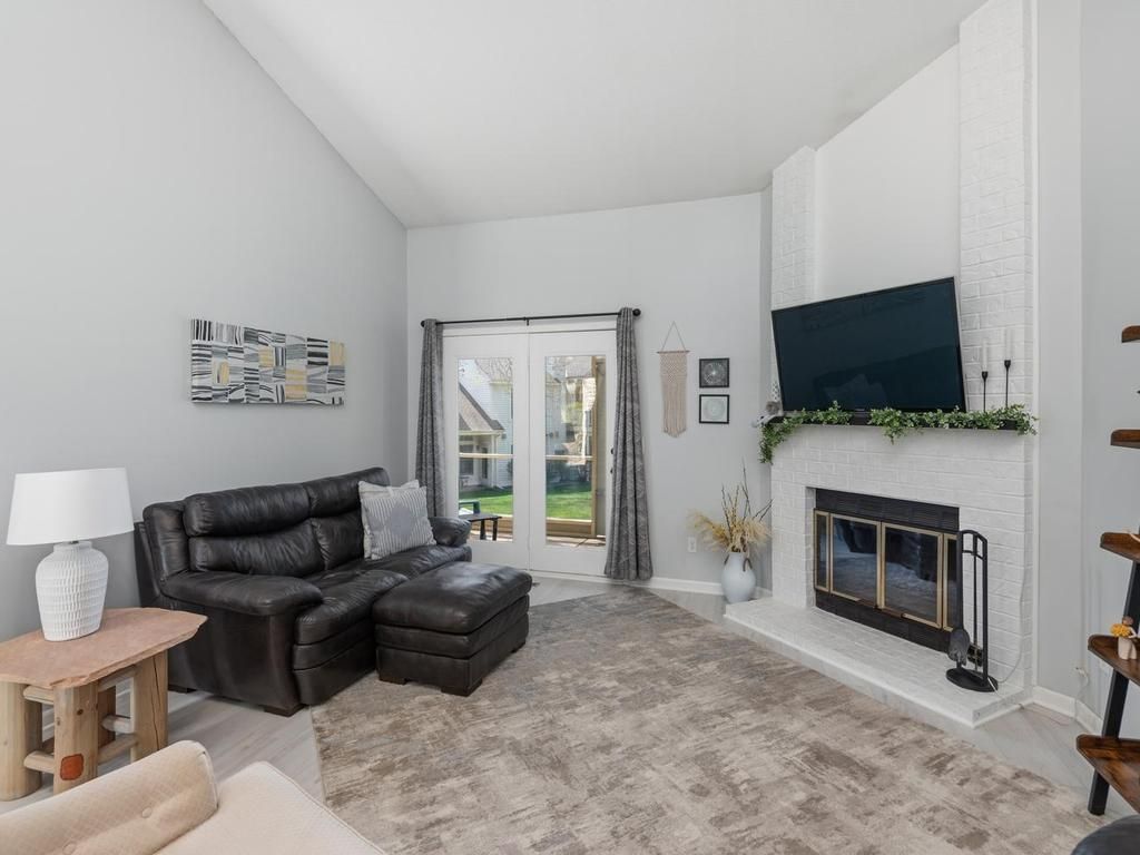 Photo of 11011 Oregon Curve, Bloomington, MN 55438 (MLS # 7059768)