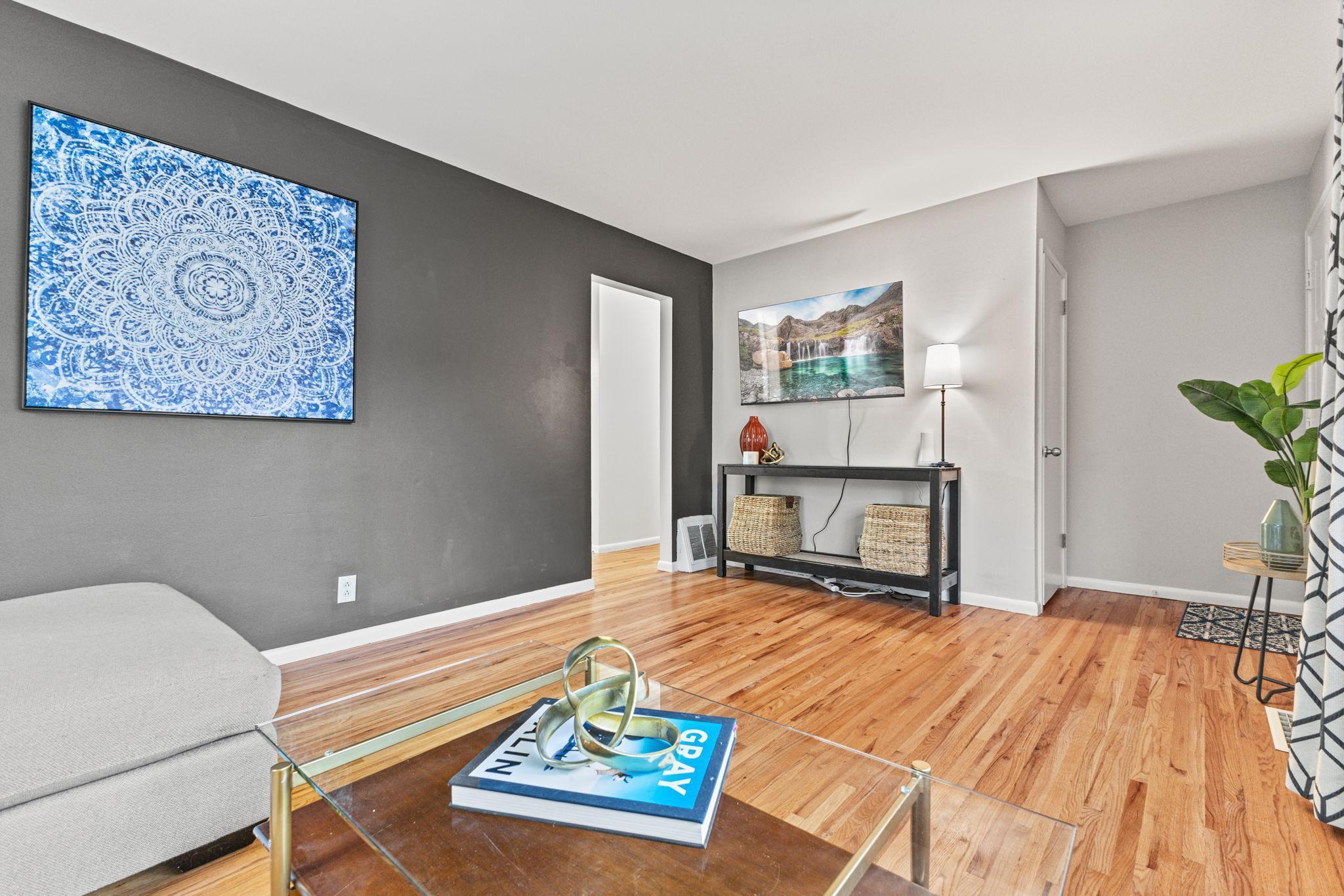 2424 Cavell Avenue S