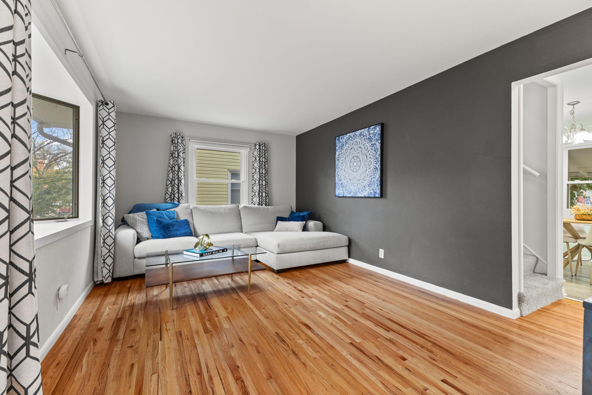 2424 Cavell Avenue S