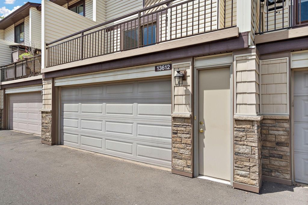 Photo of 13612 Heather Hills Drive, Burnsville, MN 55337 (MLS # 7059095)