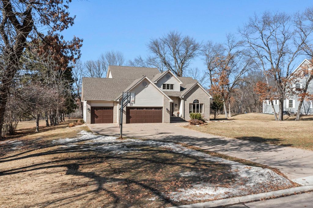 Photo of 2465 E Rum River Drive S, Cambridge, MN 55008 (MLS # 7008786)