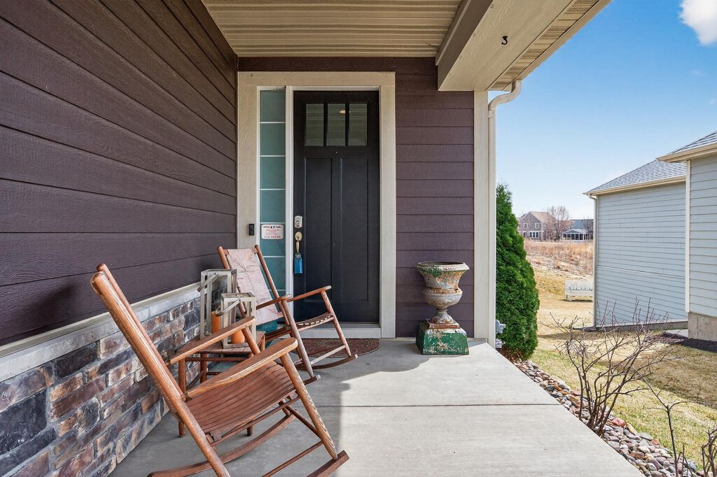 Photo of 303 Primrose Path N, Bayport, MN 55003 (MLS # 7040358)