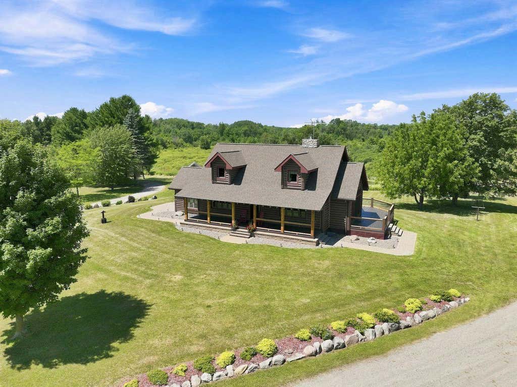 Photo of 16672 State Highway 95, Princeton, MN 55371 (MLS # 7105511)