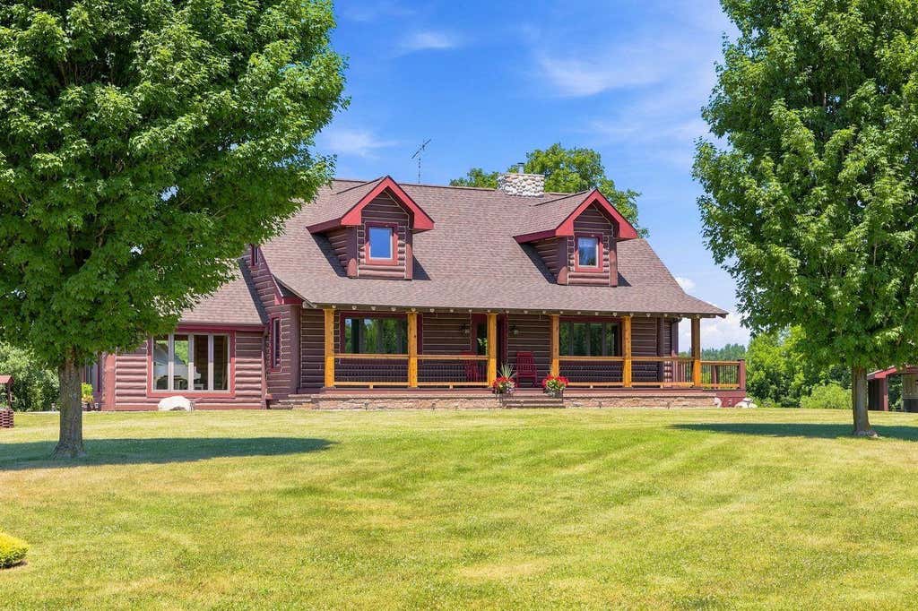 Photo of 16672 State Highway 95, Princeton, MN 55371 (MLS # 7105511)