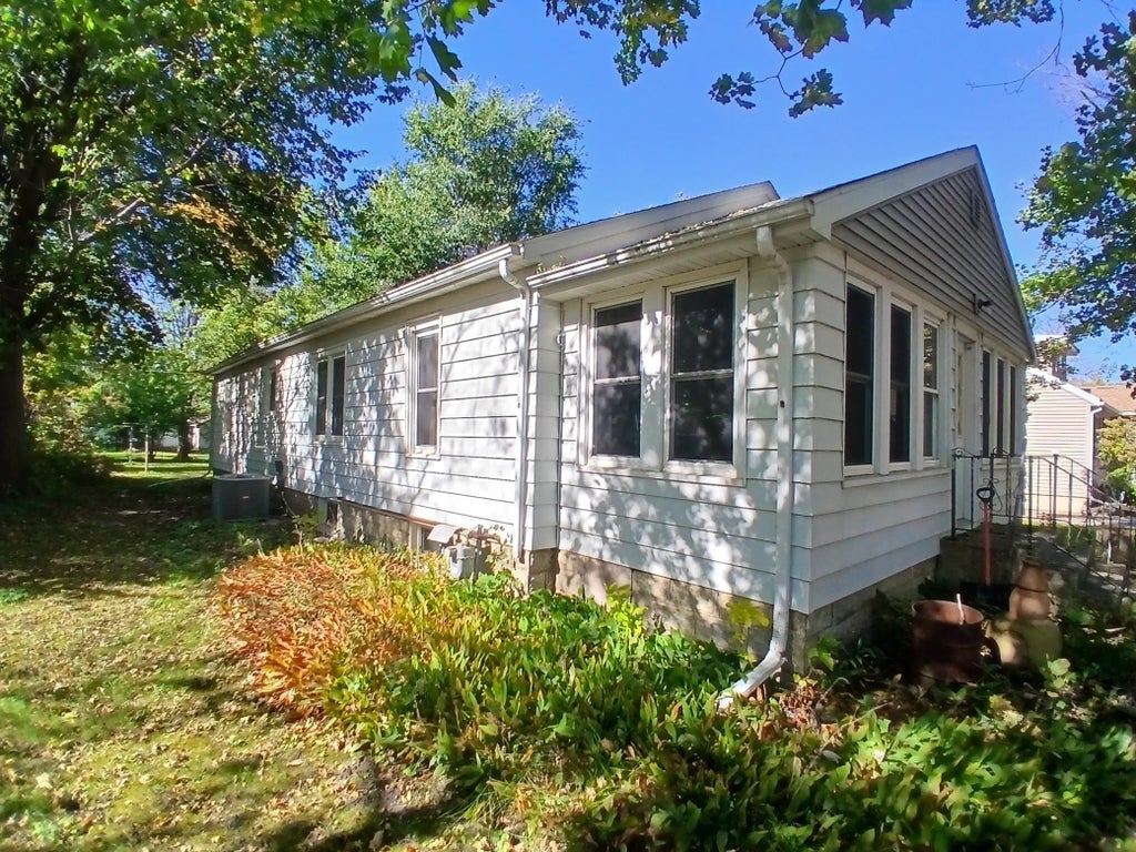 Photo of 308 S Main Street, Sherburn, MN 56171 (MLS # 7158373)