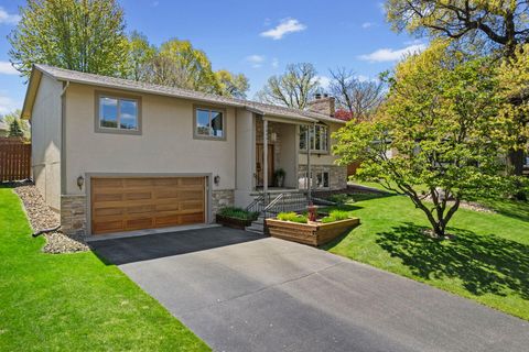 2897 Torchwood Drive New Brighton MN 55112