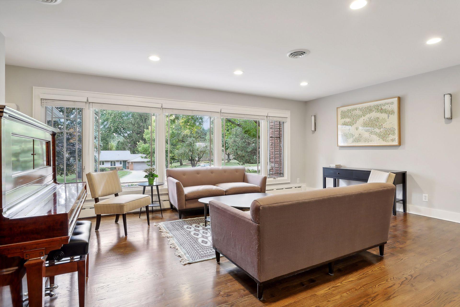 2053 Upper Saint Dennis Road