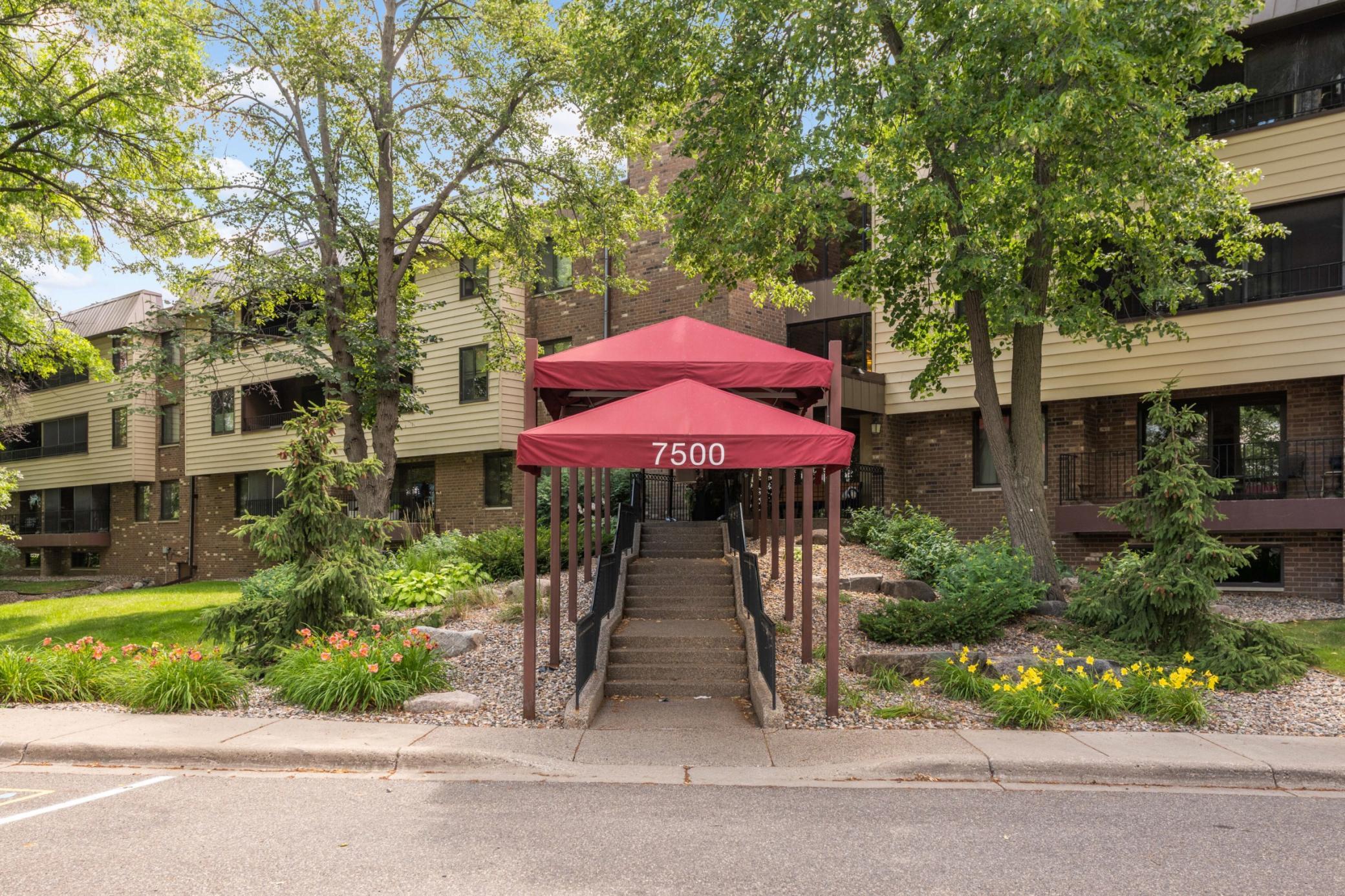 7500 Cahill Road 304C