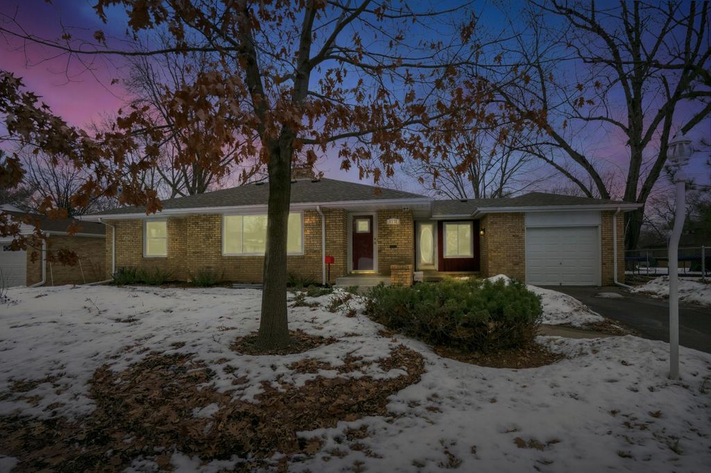 Photo of 6951 1st Avenue S, Richfield, MN 55423 (MLS # 7012156)