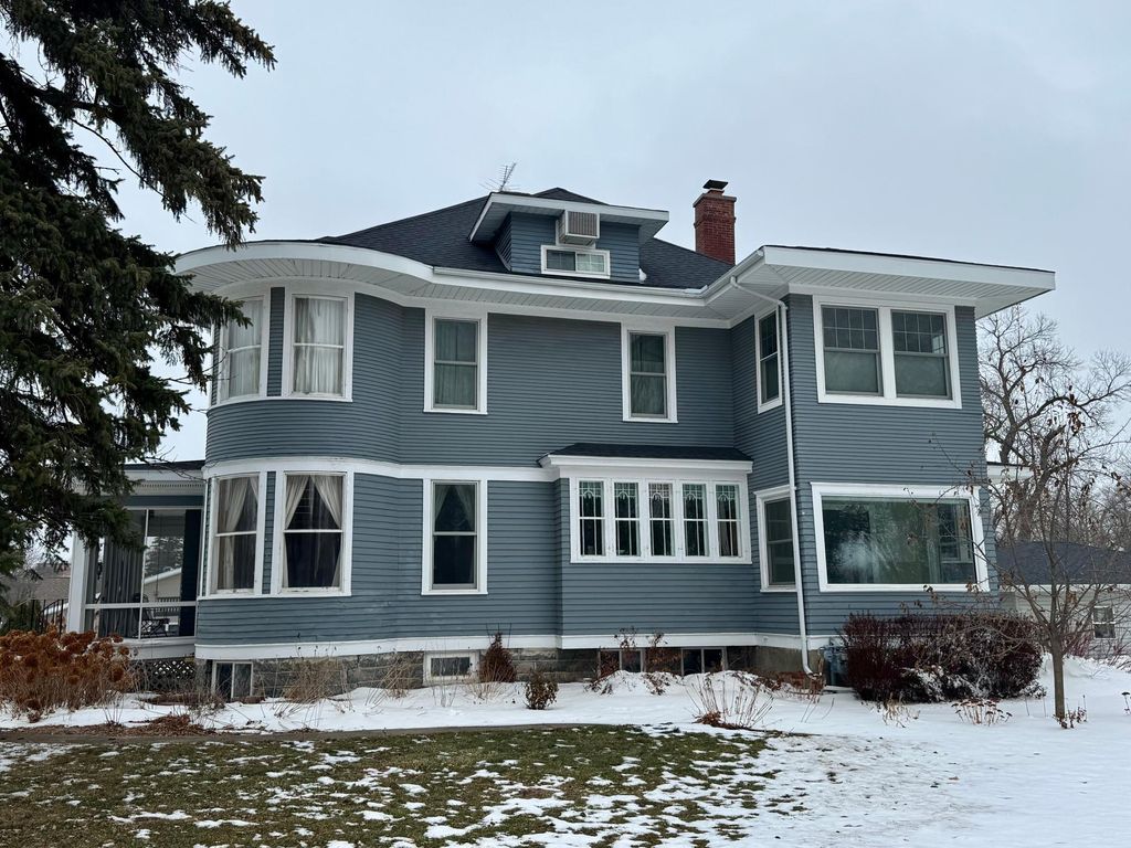 Photo of 311 9th Street S, Olivia, MN 56277 (MLS # 7005322)