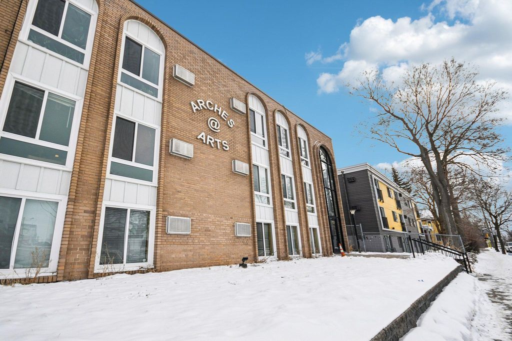 Photo of 2525 3rd Avenue S #3, Minneapolis, MN 55404 (MLS # 7016368)