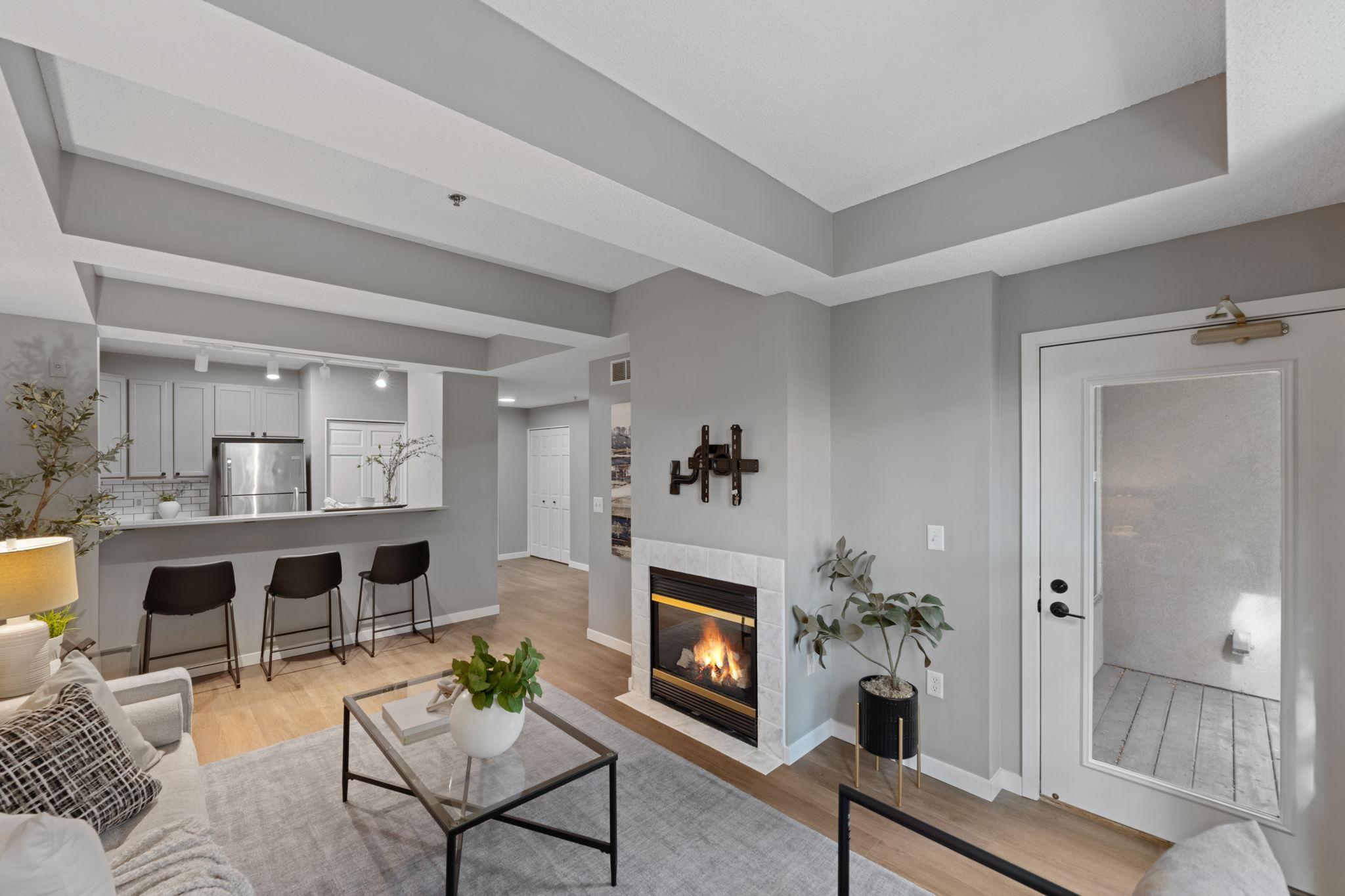 645 N 1st Street 305