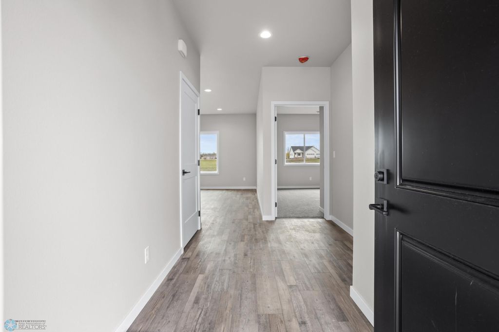 Photo of 202 NEUMAN Boulevard, Colfax, ND 58018 (MLS # 6712600)