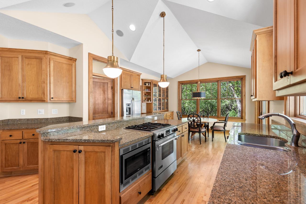13209 Holasek Lane
