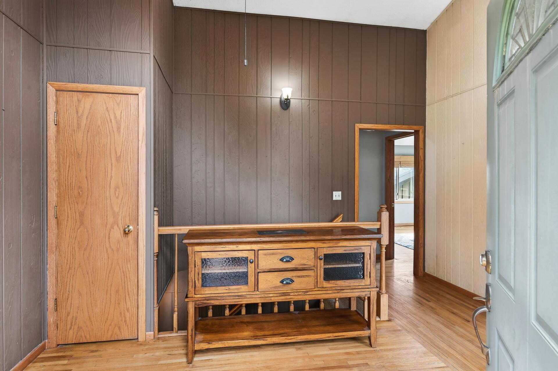 5053 Northbrook Boulevard N