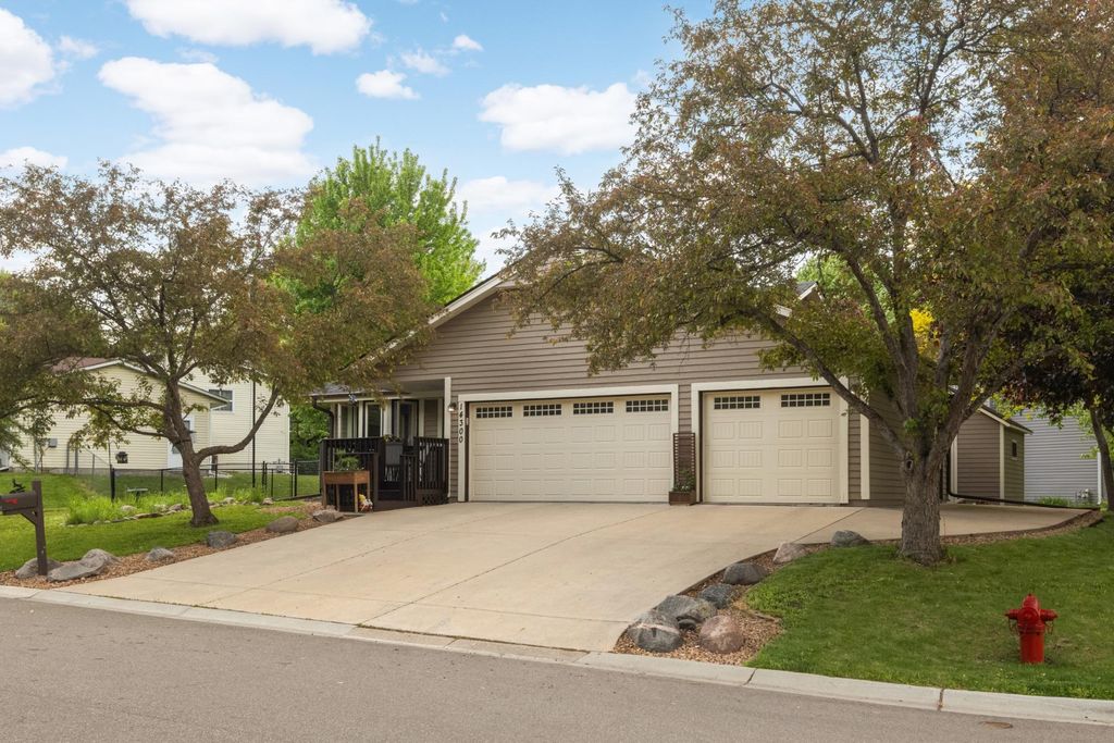 Photo of 14300 Princeton Avenue, Savage, MN 55378 (MLS # 7079781)