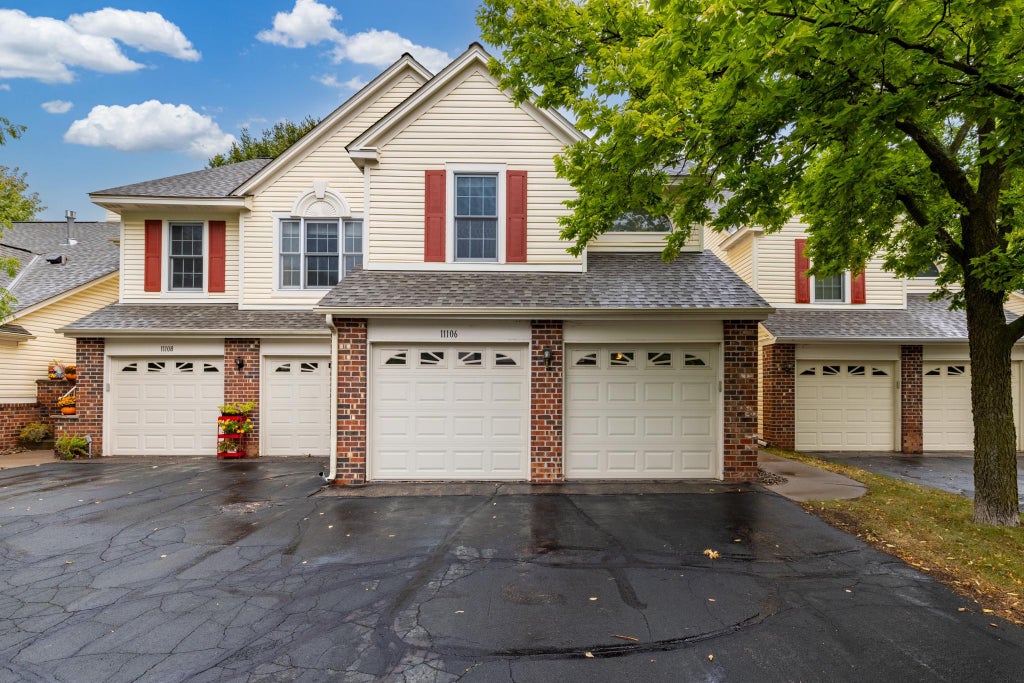 Photo of 11106 Oregon Avenue S, Bloomington, MN 55438 (MLS # 7150170)
