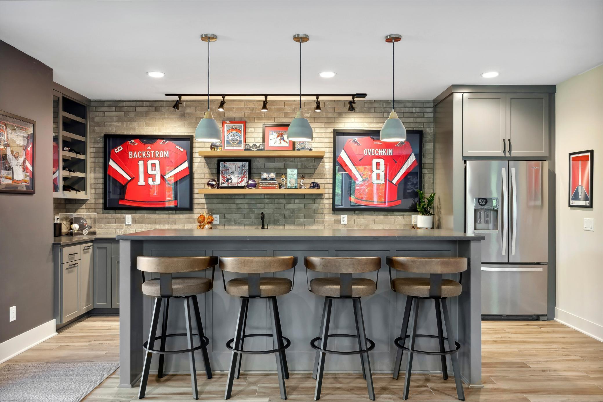 Wayzata, Minnesota, 55391, United States, 5 Bedrooms Bedrooms, ,5 BathroomsBathrooms,Residential,Active,2027774