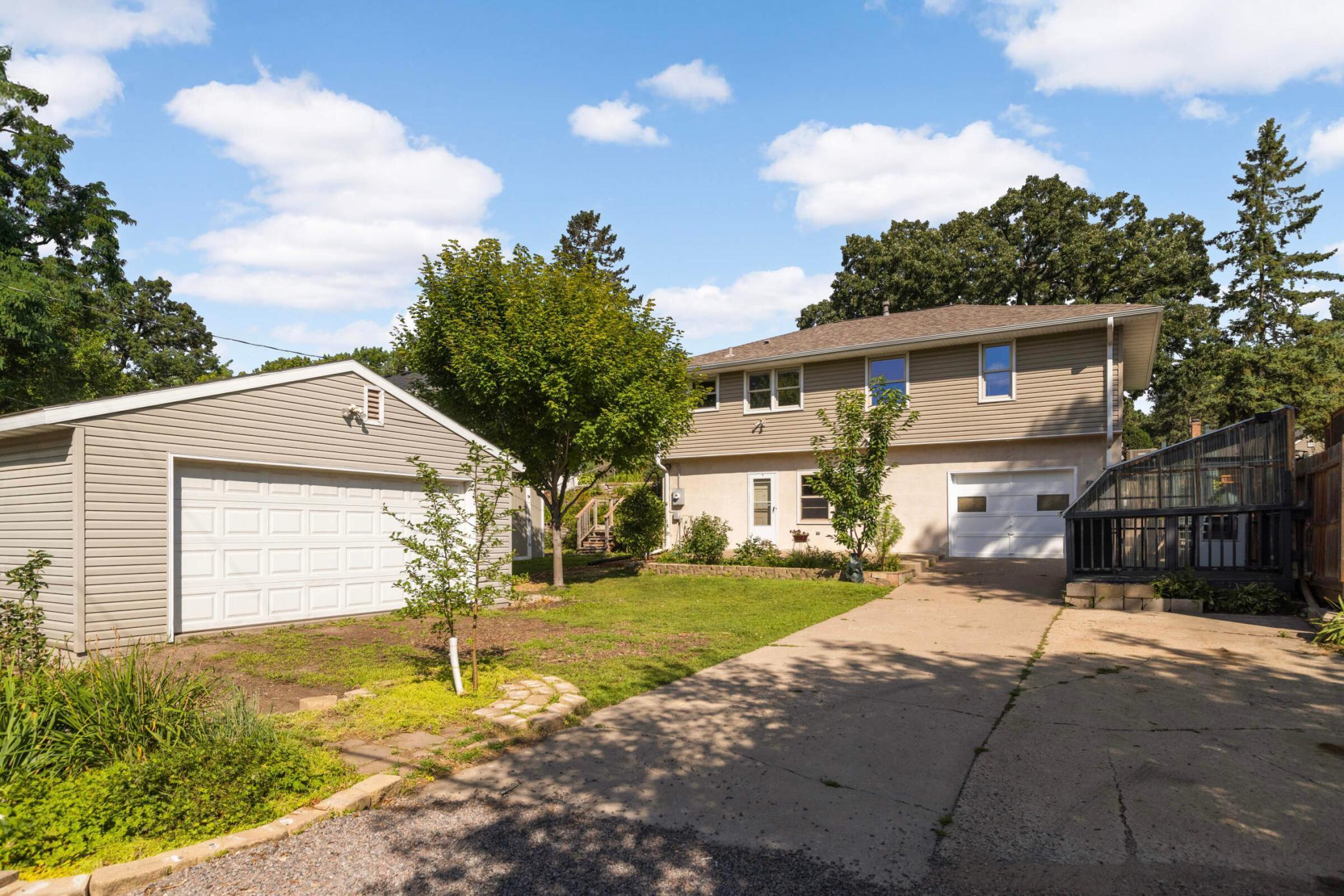 6509 Cedar Lake Road S