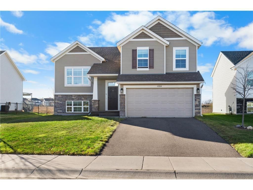 Photo of 20924 Hardwood Road N, Forest Lake, MN 55025 (MLS # 7002569)